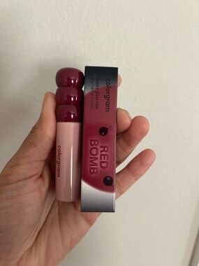 Colorgram Red Bomb Tinted Gloss - Red